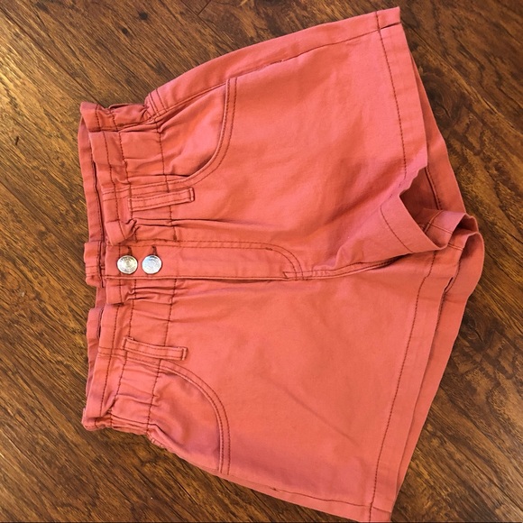 Paper bag orange shorts - Picture 3 of 5